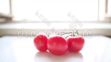 红西红柿成为焦点。